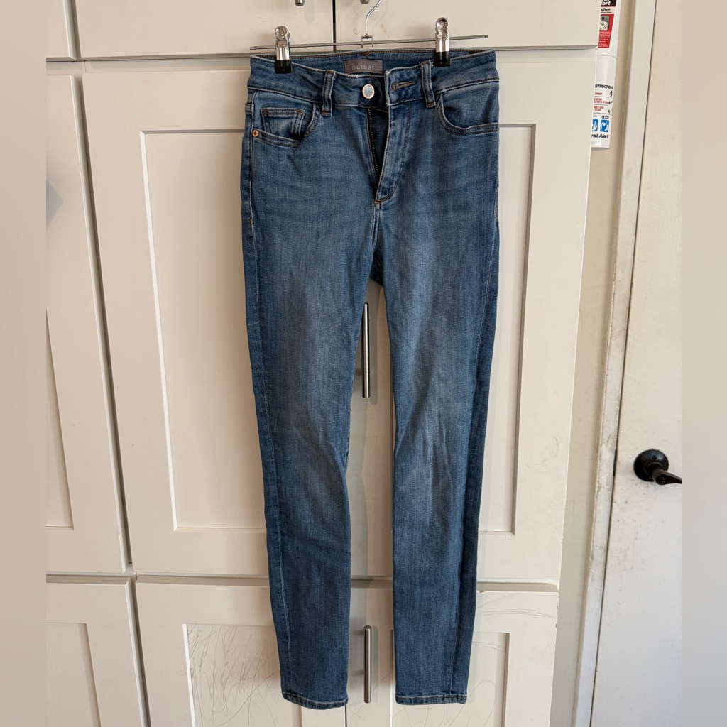 Dl1961 Women's Blue Mid Rise Skinny Jeans